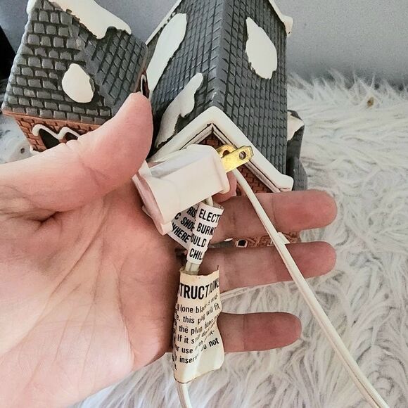 Lefton Colonial Village vintage 1991 Main Street Church #00230 - Picture 10 of 11